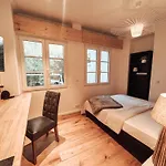 Studio 257